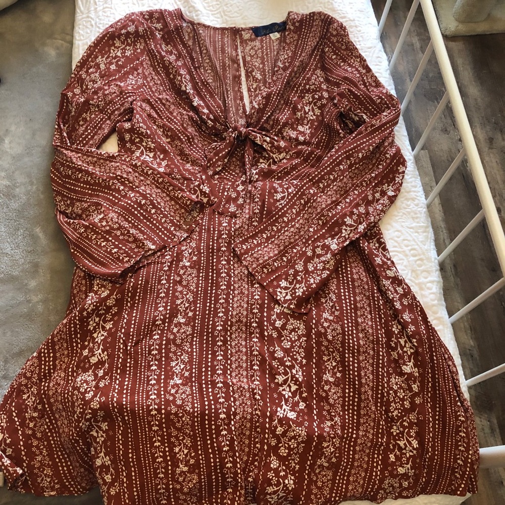 Flows Long Sleeve Dress
